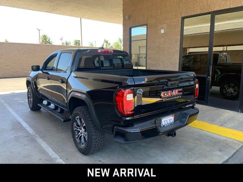 Certified 2024 GMC Canyon AT4 AWD/4WD image 6
