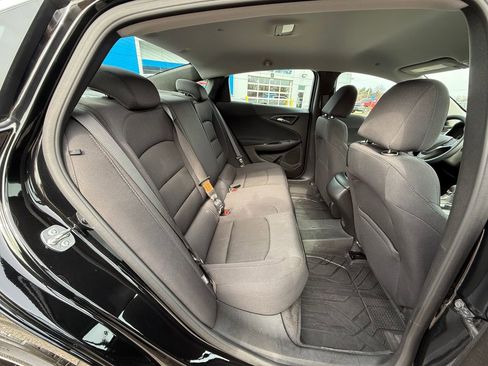 Certified 2024 Chevrolet Malibu RS w/ LPO, Floor Liner Package image 28