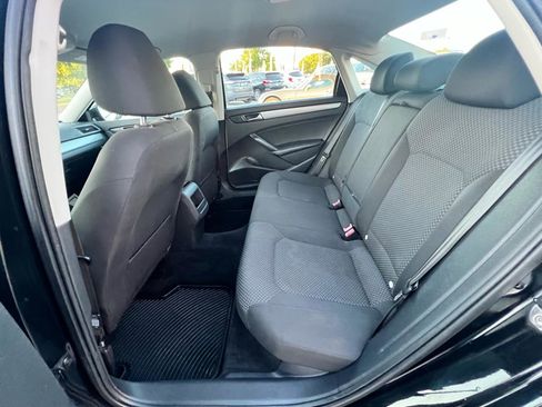 Used 2012 Volkswagen Passat 2.5 S FWD image 22
