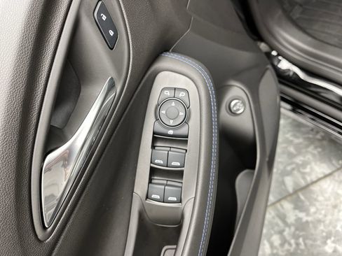 New 2025 Buick Encore GX Sport Touring w/ Advanced Technology Package image 7