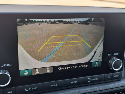 Used 2023 Honda CR-V EX image 19
