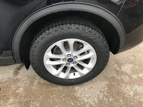 Certified 2021 Ford Escape SE image 21