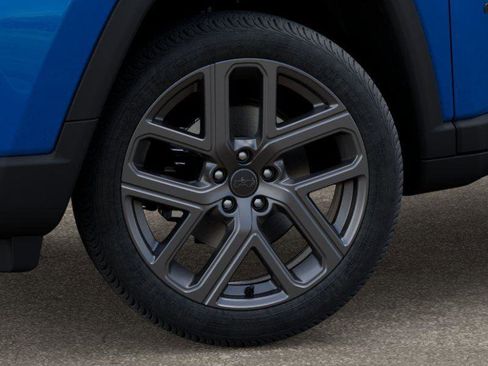 New 2026 Jeep Compass Limited AWD/4WD image 15