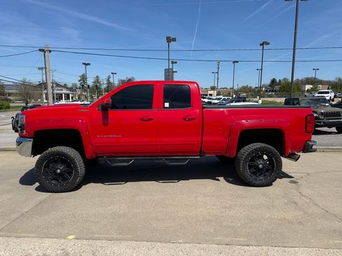 Used 2018 Chevrolet Silverado 1500 LT image 10