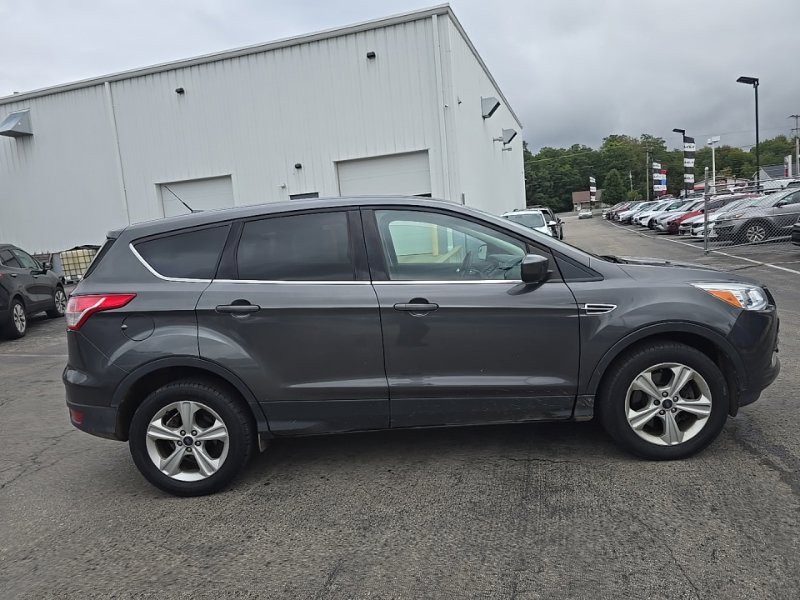 Used 2016 Ford Escape SE AWD/4WD image 9
