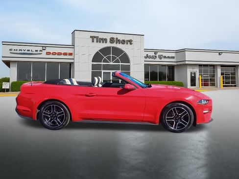 Used 2022 Ford Mustang Premium image 26