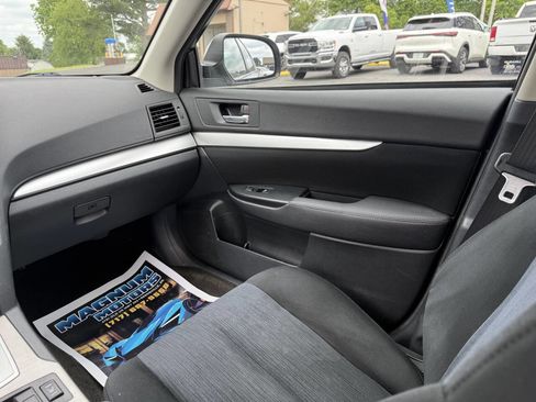 Used 2014 Subaru Legacy 2.5i Premium w/ Moonroof Package & Eyesight AWD/4WD image 13