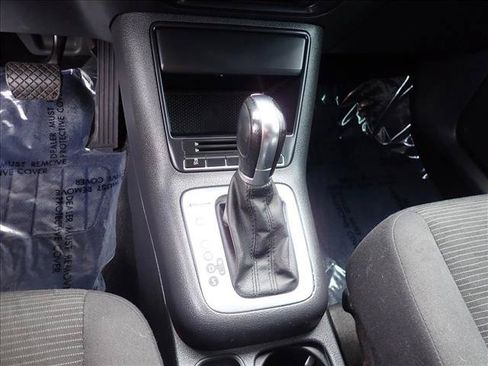 Used 2013 Volkswagen Tiguan S AWD/4WD image 18