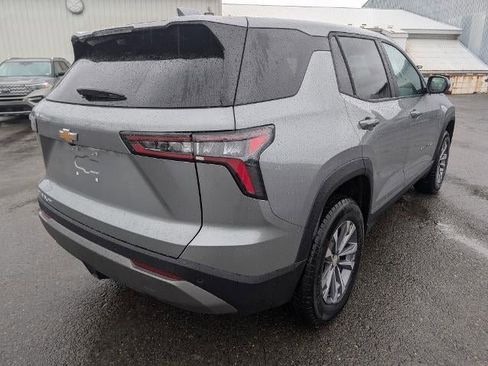 New 2026 Chevrolet Equinox LT w/ Convenience Package II image 4