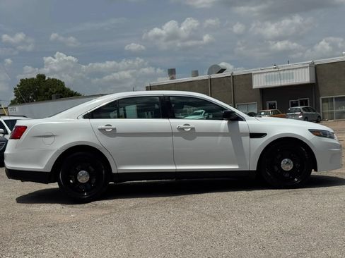 Used 2015 Ford Taurus Police Interceptor AWD w/ Ultimate Wiring Package image 8