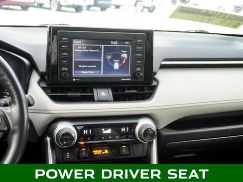 Used 2020 Toyota RAV4 XLE image 11