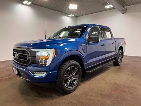 Used 2022 Ford F150 XLT w/ Equipment Group 302A High image 40