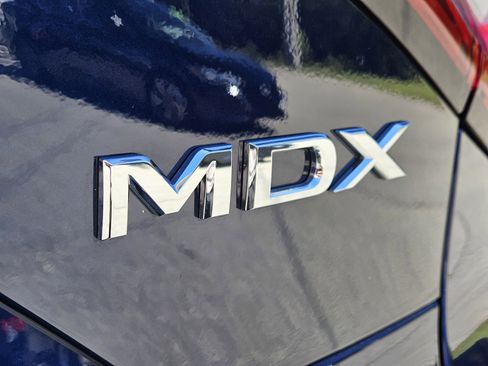 Used 2024 Acura MDX SH-AWD w/ Advance Package image 17