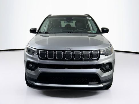 Used 2022 Jeep Compass Limited w/ Sun and Sound Group AWD/4WD image 2