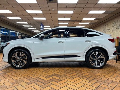 Used 2023 Audi Q4 e-tron Prestige w/ Black Optic Package image 5