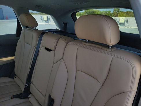 New 2026 Audi Q7 2.0T Premium image 27