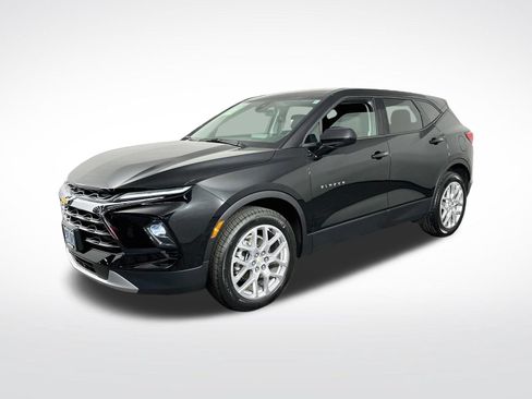 Used 2023 Chevrolet Blazer LT AWD/4WD image 4