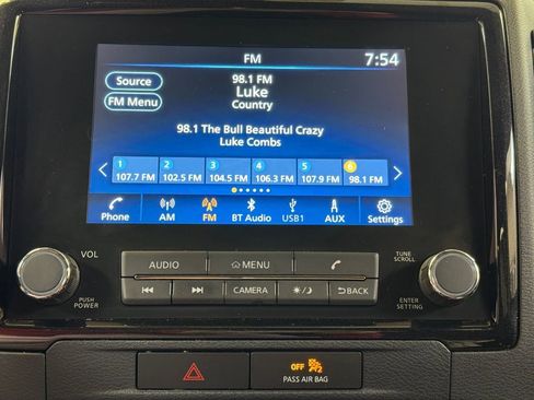 Used 2022 Nissan Frontier SV image 37