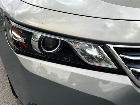 Used 2019 Chevrolet Impala LT FWD image 29