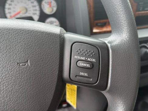 Used 2006 Dodge Ram 3500 Truck SLT AWD/4WD image 13