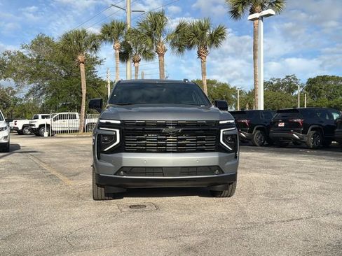 New 2026 Chevrolet Suburban High Country AWD/4WD image 18