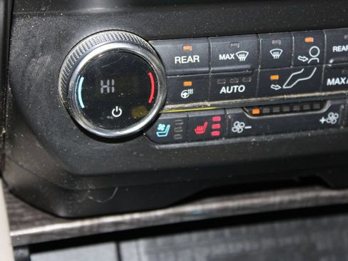 Used 2019 Ford Expedition Max Limited AWD/4WD image 49