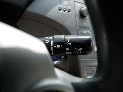 Used 2012 Toyota Prius Two FWD image 31