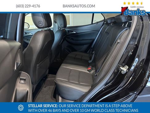 Used 2020 Buick Encore GX Essence w/ Advanced Technology Package image 9