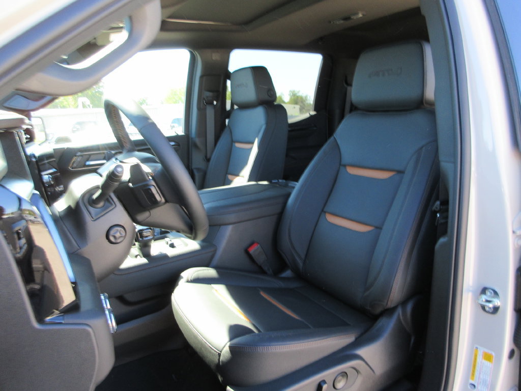 New 2026 GMC Sierra 1500 AT4 w/ AT4 Premium Package AWD/4WD image 16