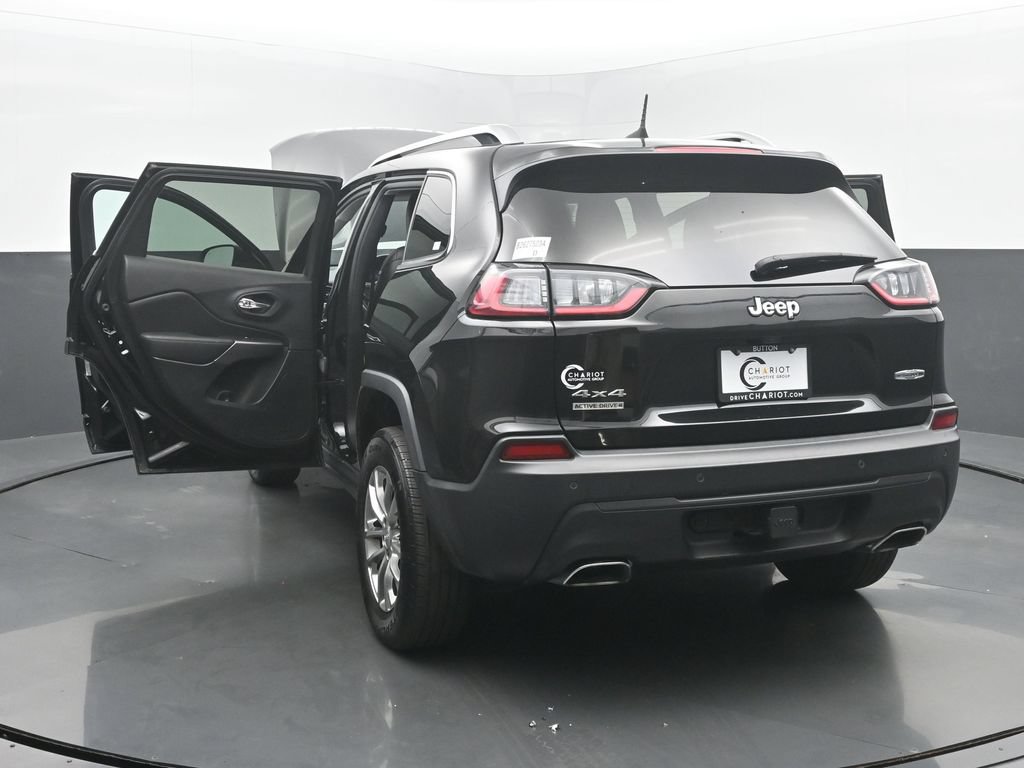 Used 2021 Jeep Cherokee Latitude Lux w/ Sun & Sound Group AWD/4WD image 57