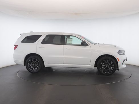 Used 2022 Dodge Durango GT w/ Blacktop Package AWD/4WD image 22