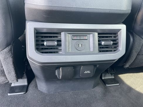 Used 2024 Ford F250 Lariat w/ Lariat Ultimate Package image 64