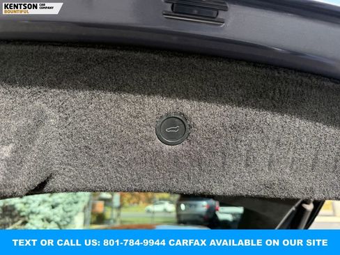 Used 2023 Tesla Model S image 36