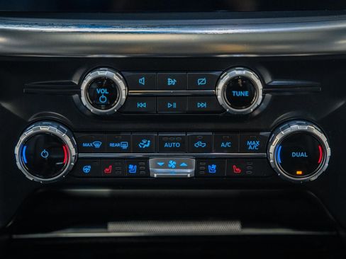 Certified 2023 Ford F150 Lariat w/ Equipment Group 502A High image 29