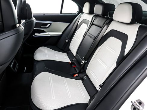 New 2026 Mercedes-Benz E 53 AMG e 4MATIC Sedan image 8