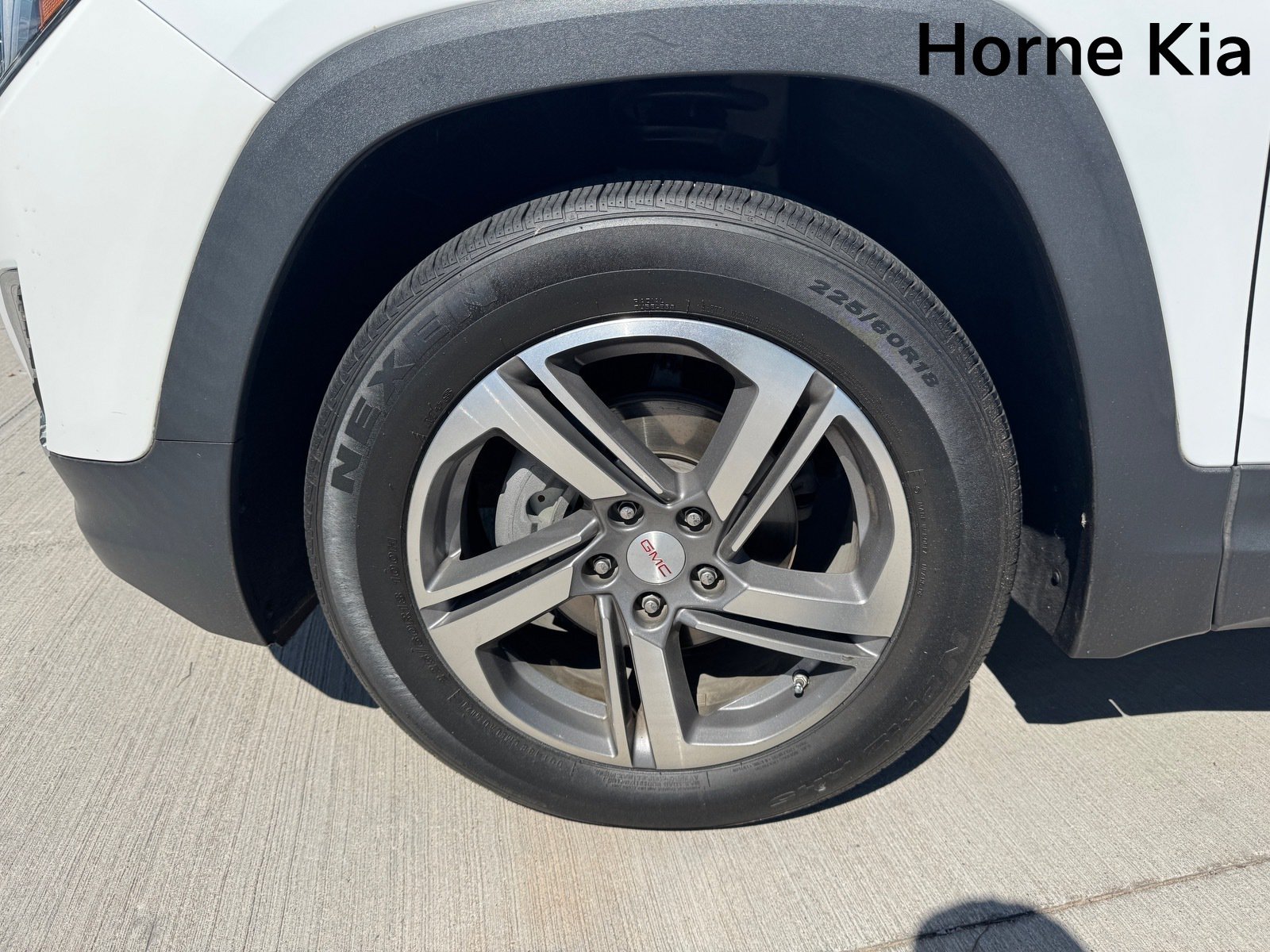 Used 2020 GMC Terrain SLT AWD/4WD image 8