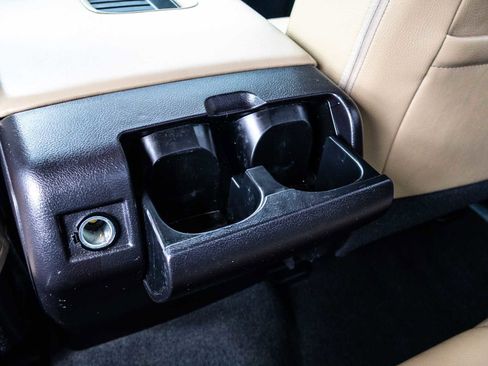 Used 2016 Toyota Tundra Limited w/ Limited Premium Package image 28