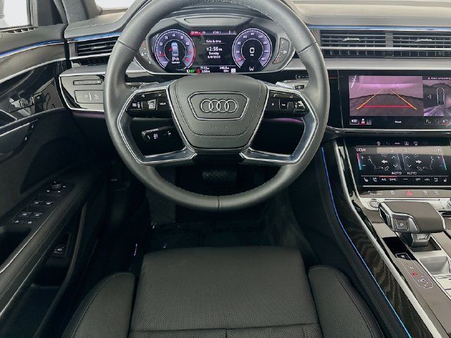 Used 2025 Audi A8 L 3.0T AWD/4WD image 23