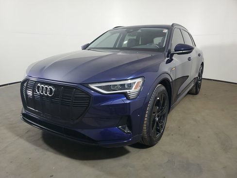 Certified 2021 Audi e-tron Premium w/ Convenience Plus Package image 24