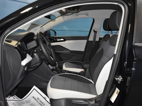 New 2026 Volkswagen Taos S image 5