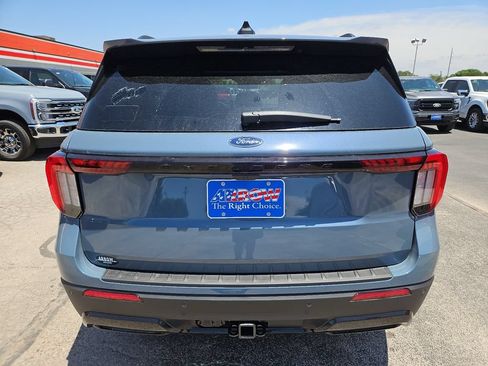 New 2026 Ford Explorer ST-Line w/ Premium Package RWD image 10