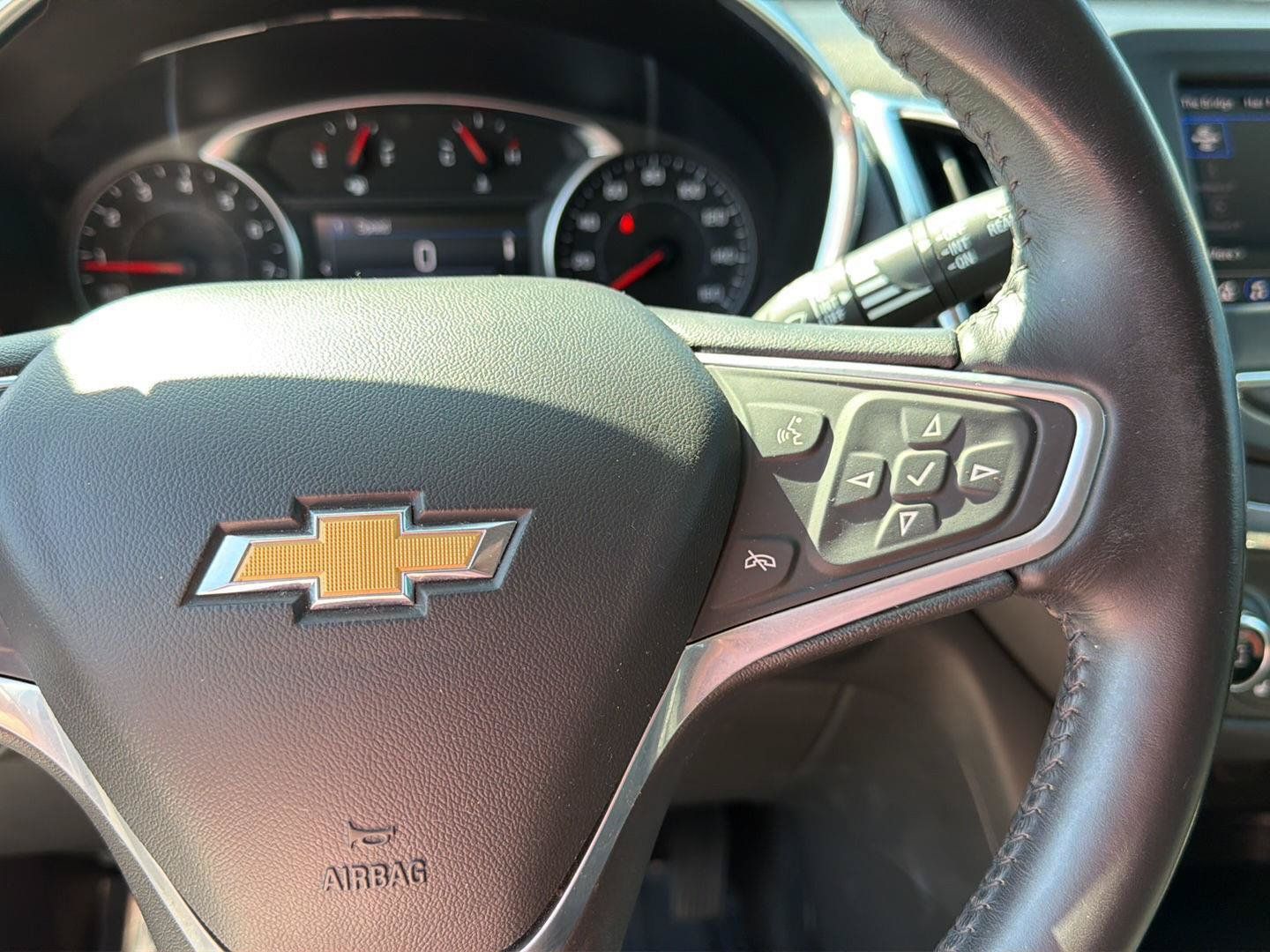 Used 2022 Chevrolet Equinox LT FWD image 21