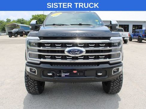 Used 2025 Ford F250 Platinum image 2