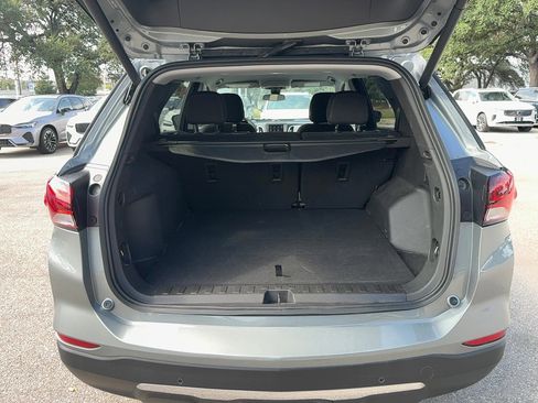 Used 2023 Chevrolet Equinox LT w/ Driver Convenience Package image 25