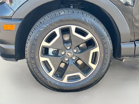 Used 2023 Ford Bronco Sport Outer Banks w/ Tech Package image 31