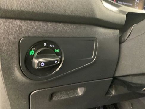 Used 2019 Volkswagen Tiguan SEL Premium AWD/4WD image 27