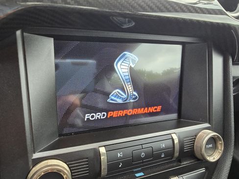 Used 2020 Ford Mustang Shelby GT500 w/ Technology Package RWD image 11
