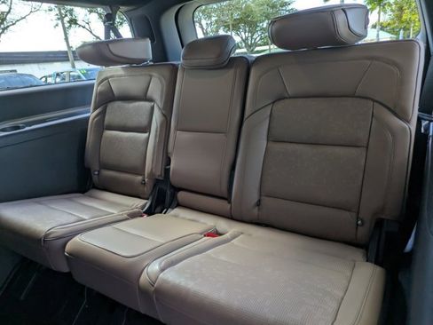 Used 2025 Lincoln Navigator L Black Label image 20