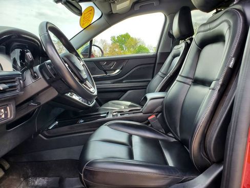 Used 2021 Lincoln Corsair AWD image 15