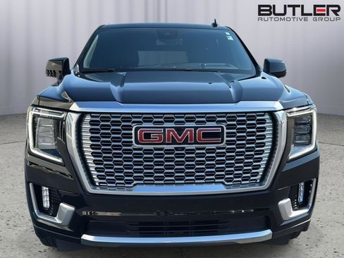 Used 2023 GMC Yukon Denali image 7